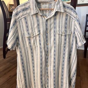 Lucky Brand Men’s Short Sleeve Button Down (snap)